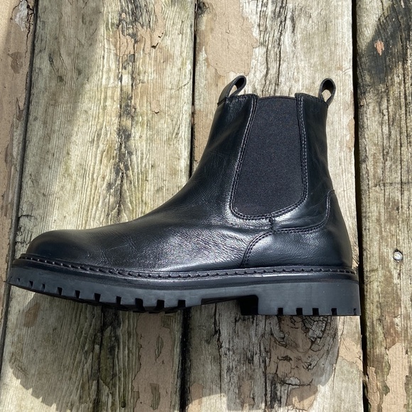 Women’s Zara Chunky Lug Black Leather Ankle Boots Size 5, Excellent Condition!! - Picture 11 of 14